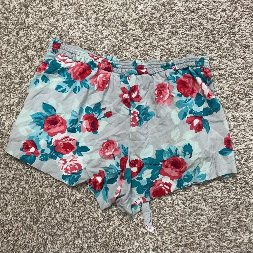 ⭐ 3/$15 Jessica Simpson Medium Blue Pink Floral Soft Shorts - Picture 4 of 6